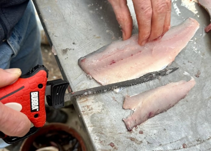 Torque is excellent for transmitting force through thick fillets and bones.